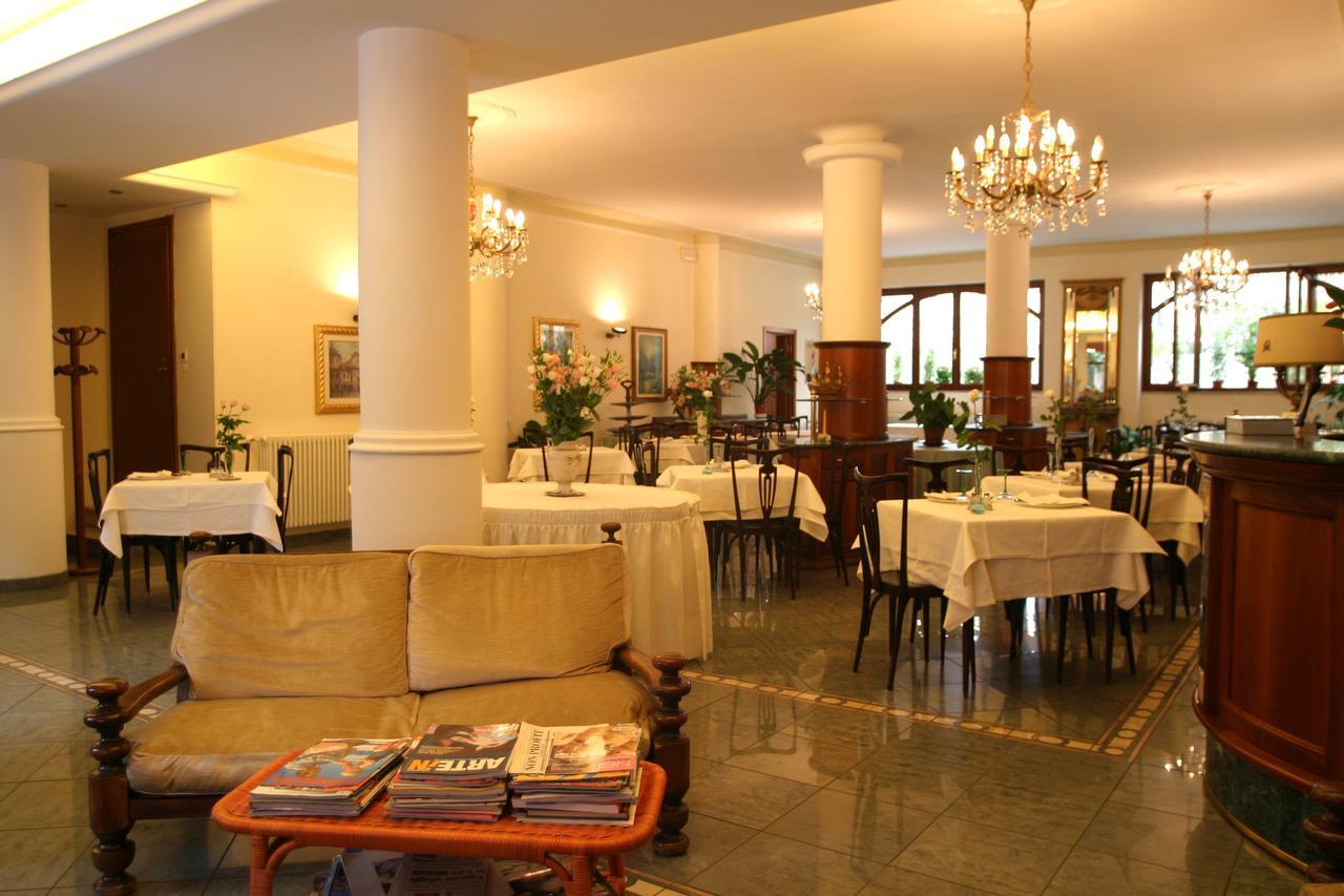 Hotel Pescetto Албенга Екстериор снимка