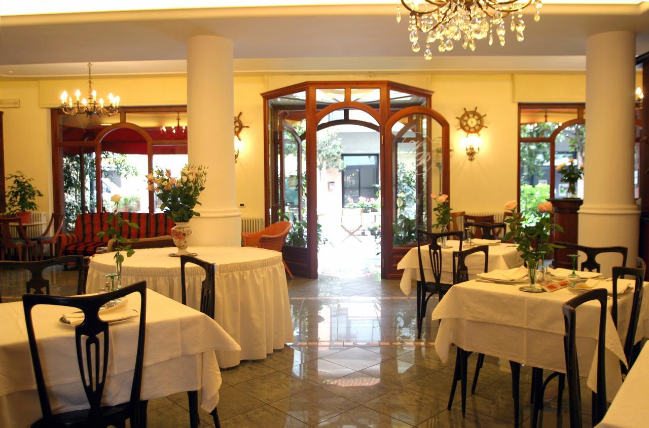 Hotel Pescetto Албенга Екстериор снимка