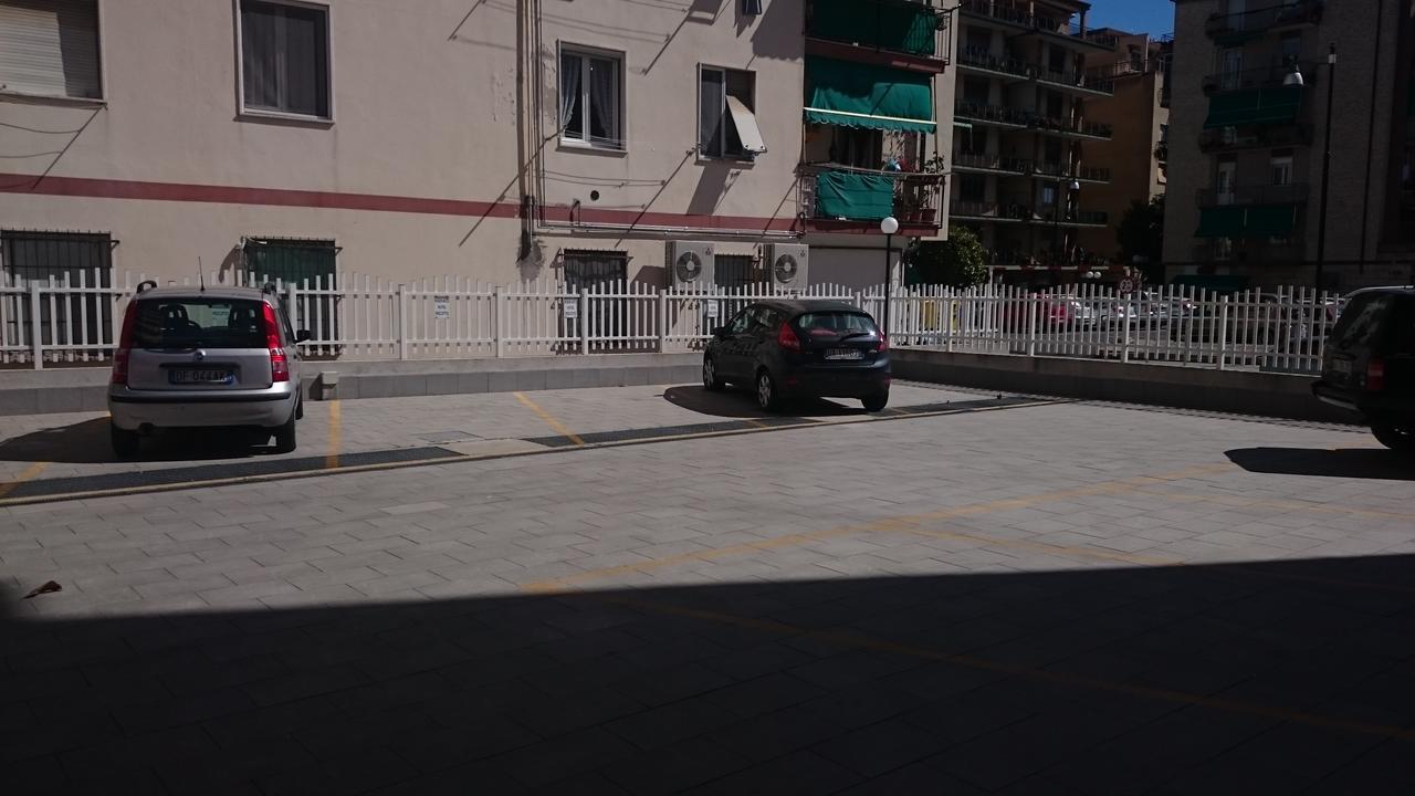 Hotel Pescetto Албенга Екстериор снимка